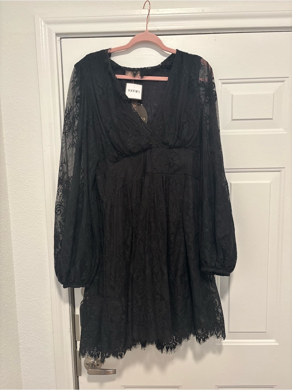 NWT black LACE V-NECK DRESS ByTimo large